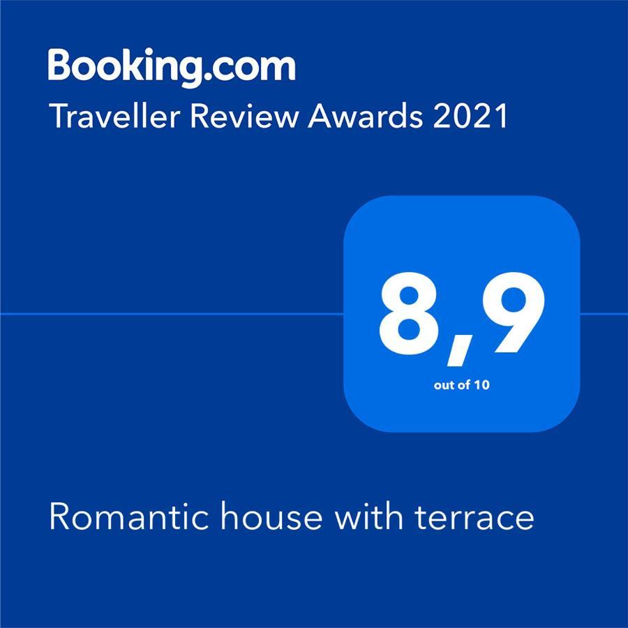 Romantic House With Terrace Εξωτερικό φωτογραφία