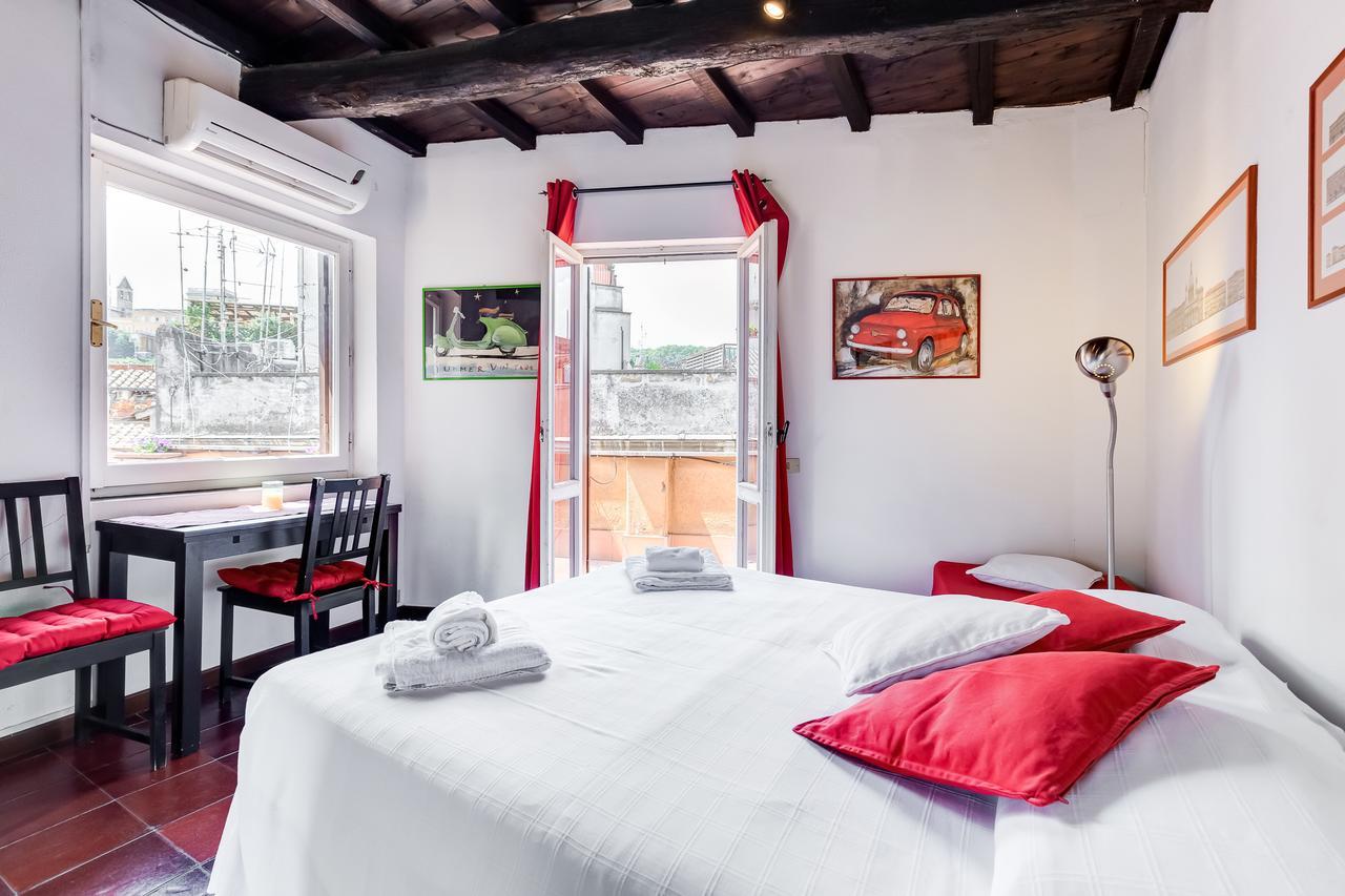 Romantic House With Terrace Εξωτερικό φωτογραφία